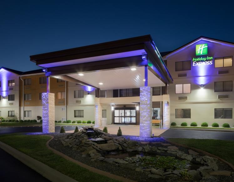 Holiday Inn Express &Suites Louisville Nord-Est 