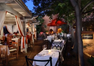Dîner en plein air à Santa Fe :8 meilleurs restaurants avec terrasse 
