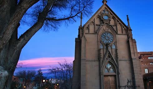 Haga un recorrido por los sitios históricos de Santa Fe 