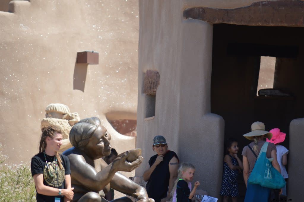 Il  Poeh  a Pojoaque: Un percorso verso la cultura Pueblo 