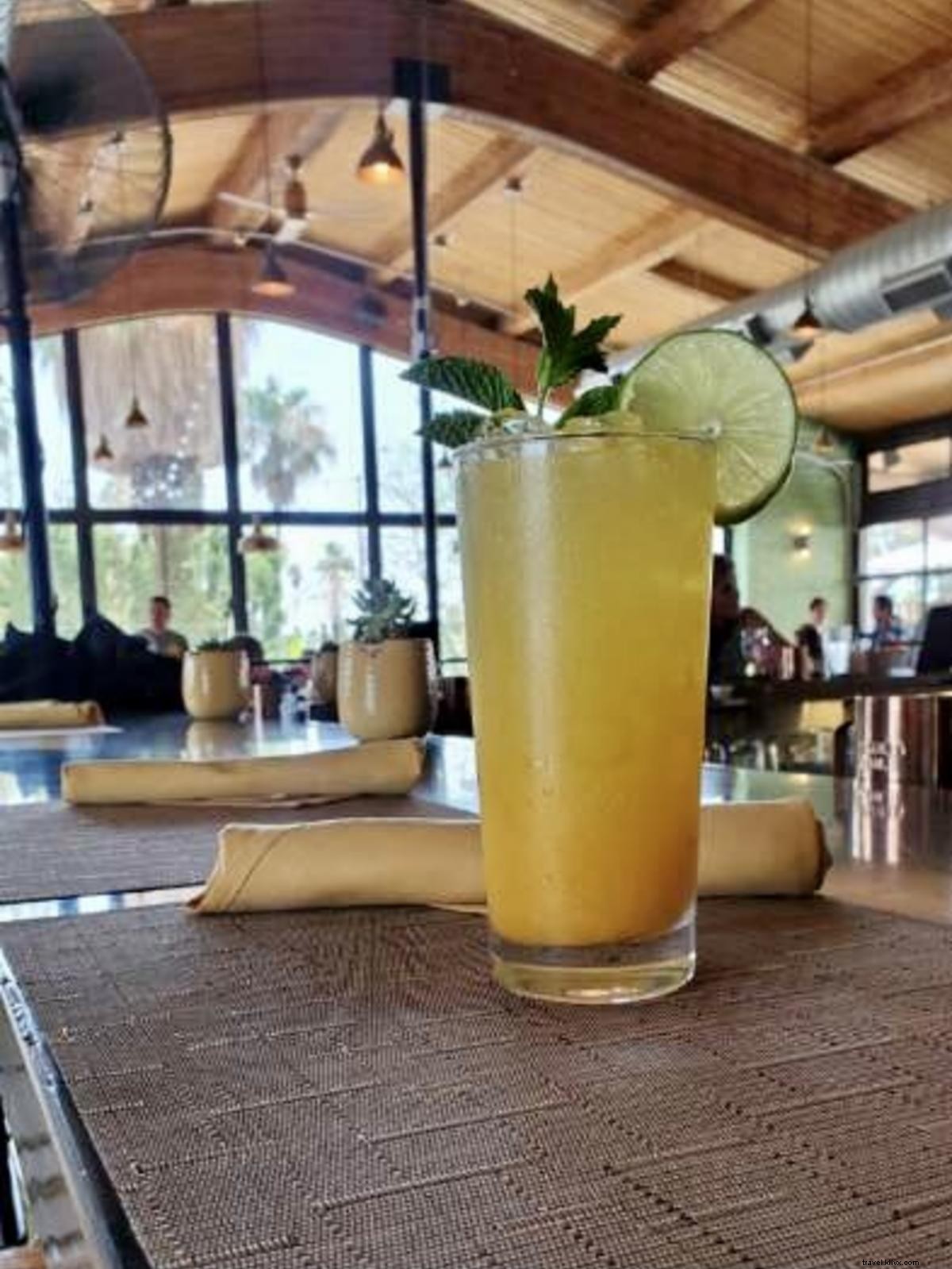 Luscious Mocktail Libations em Greater Palm Springs 
