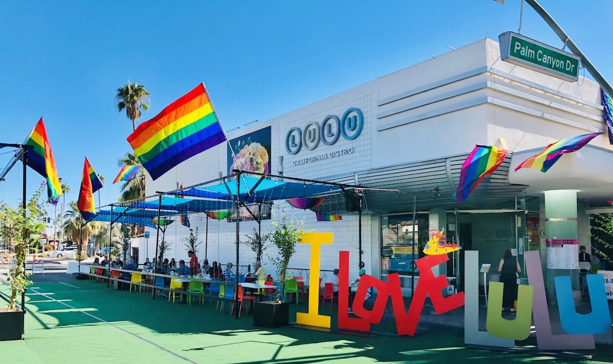 Liburan LGBTQ Terbaik ke Greater Palm Springs 