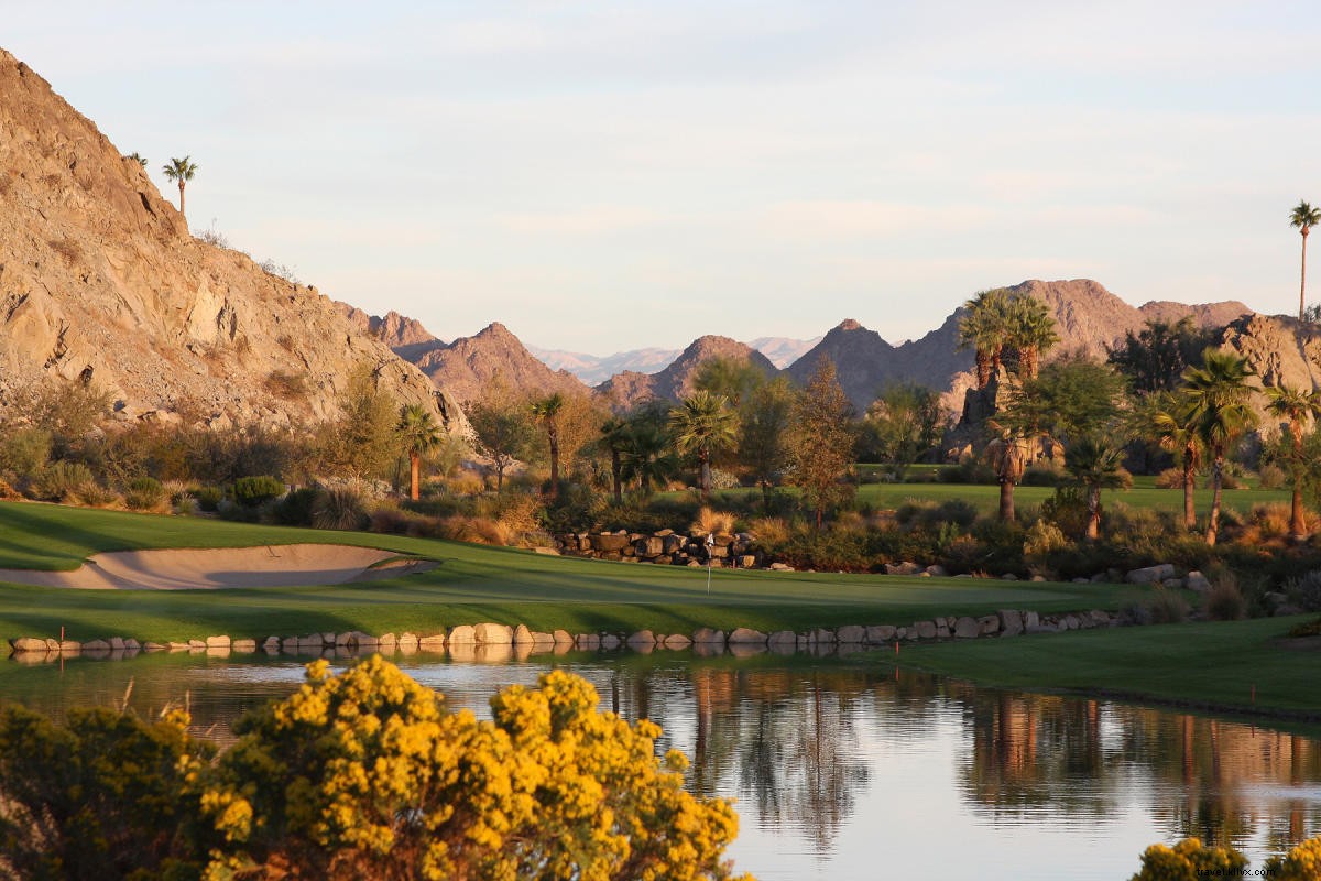 Caminhada, Pedale e jogue golfe até chegar à beleza natural de La Quinta 