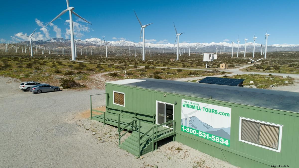 Moinhos de vento:Descubra a placa de boas-vindas exclusiva de Greater Palm Springs 