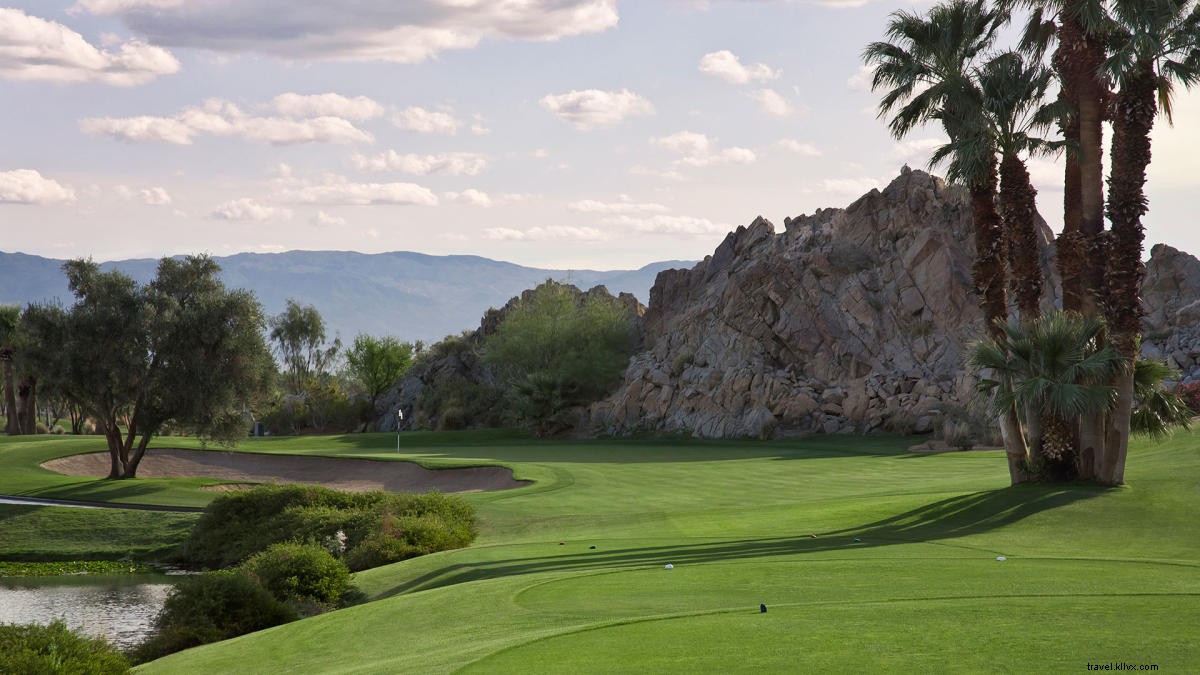Dines and Drives:maridajes de golf y cenas elegantes en Greater Palm Springs 