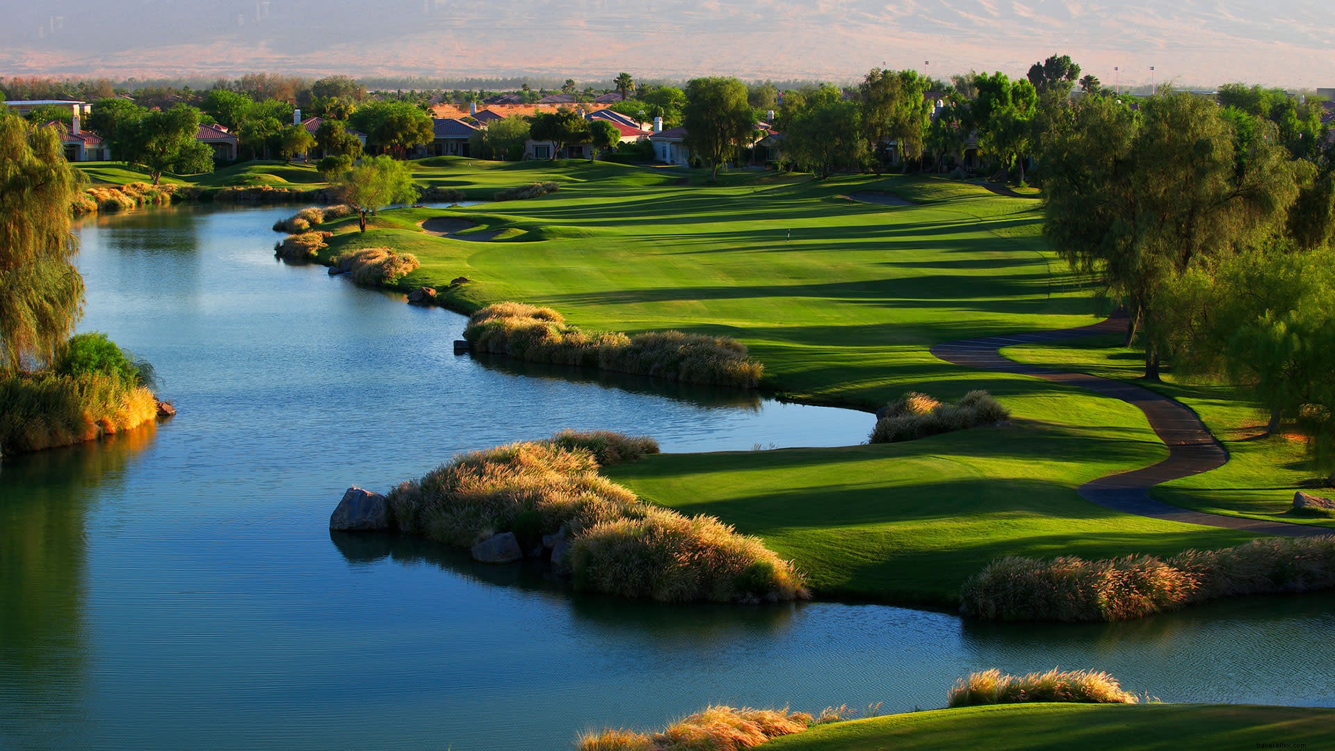 Sepuluh Lubang Golf Terberat di Greater Palm Springs 