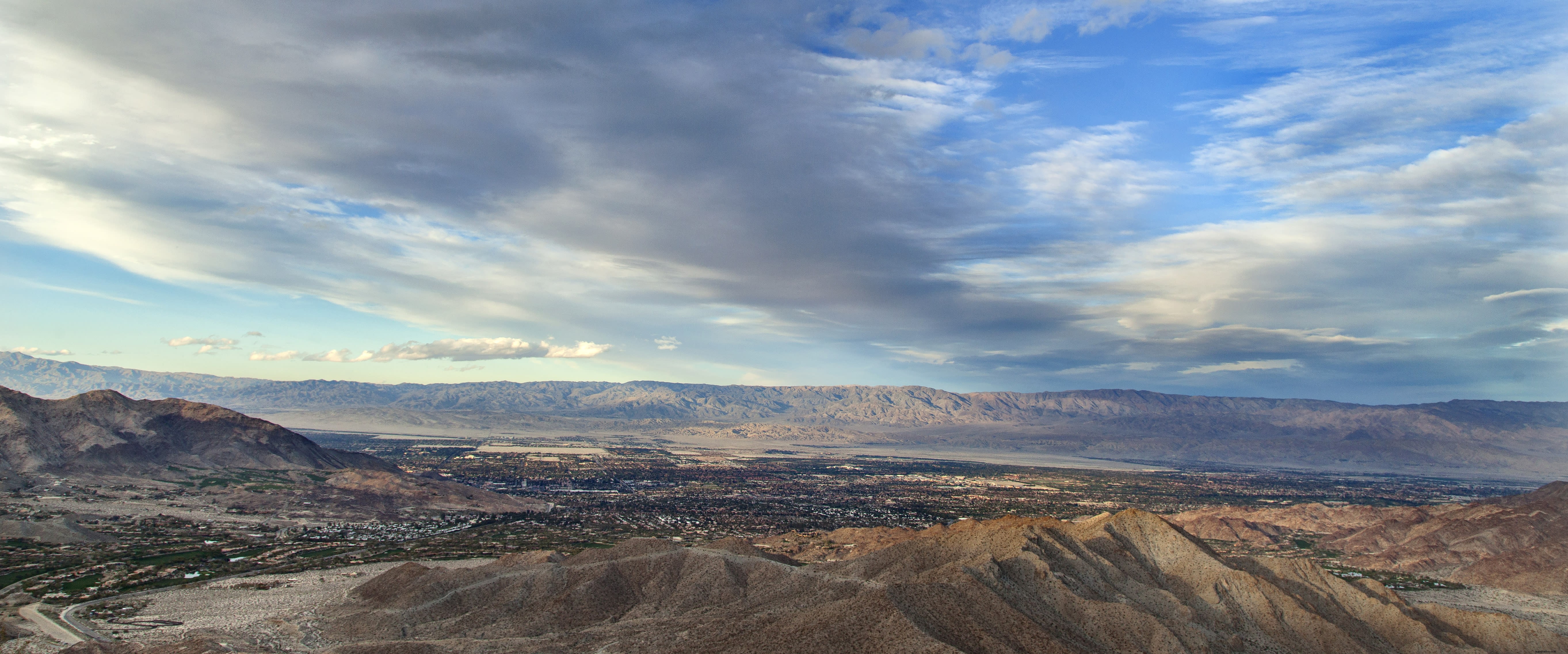 La mirada del amor:cinco románticas vistas del valle de Coachella 