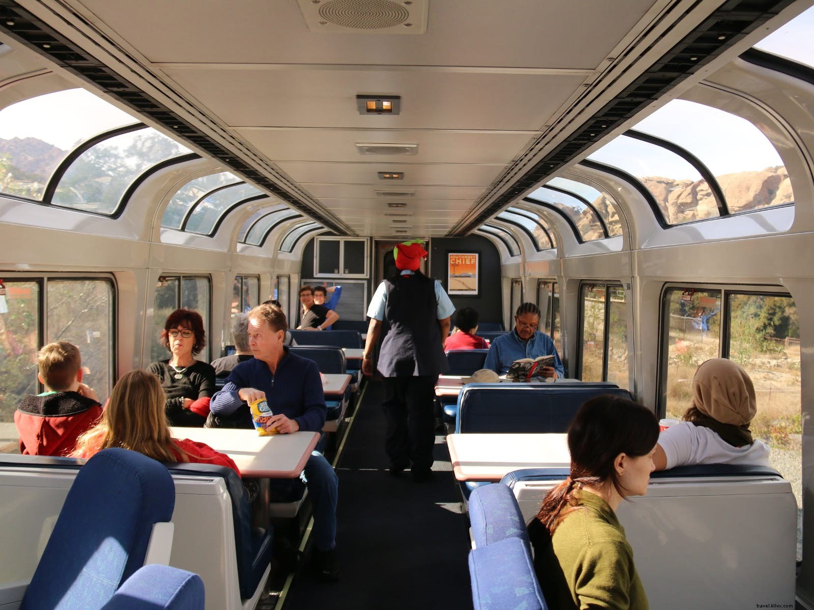Semua naik Slumber Express:perjalanan keluarga dengan kereta malam 