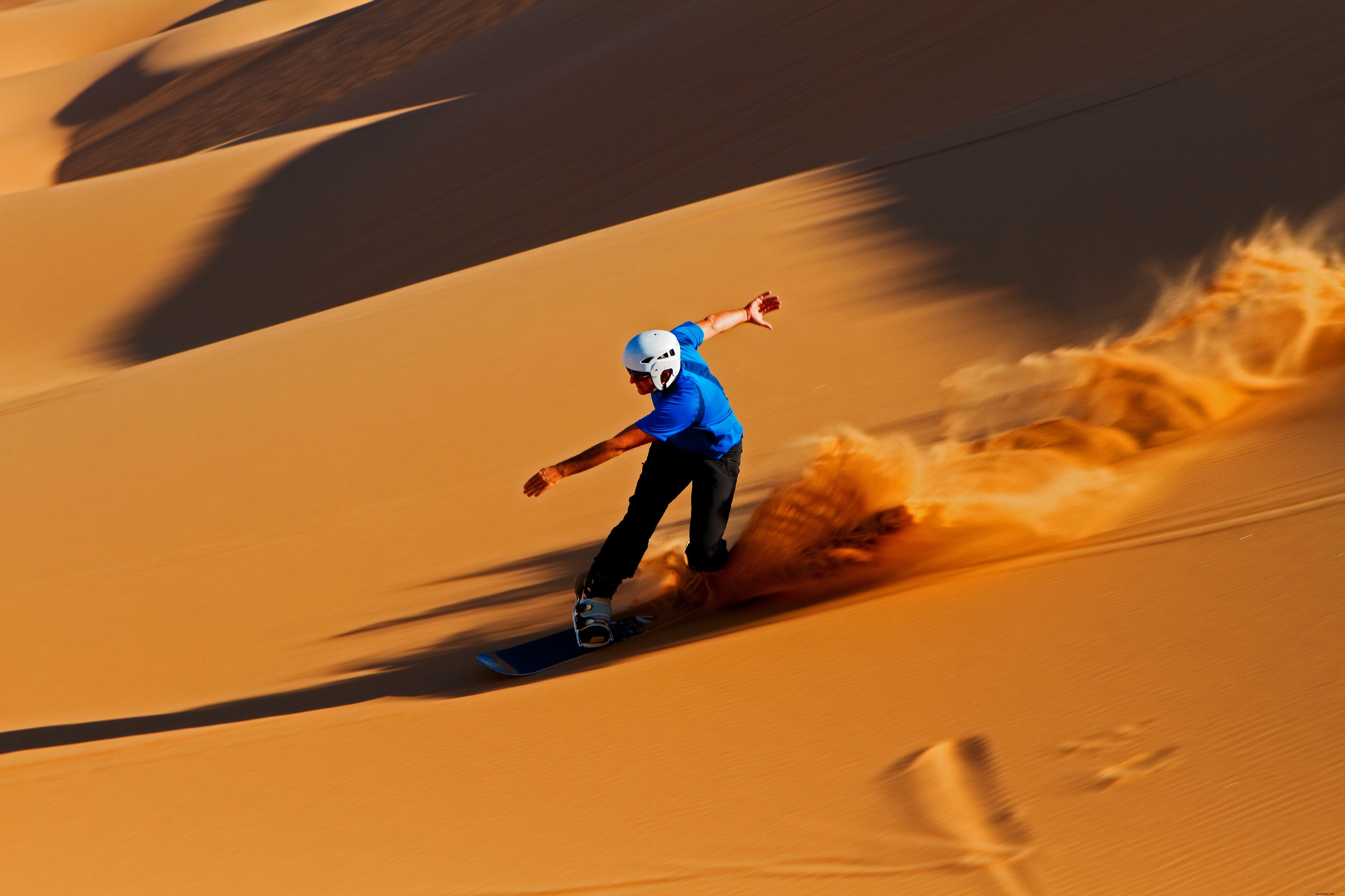 Embarquement sur les dunes, escalade, surf et plus :trouver l aventure en Namibie 