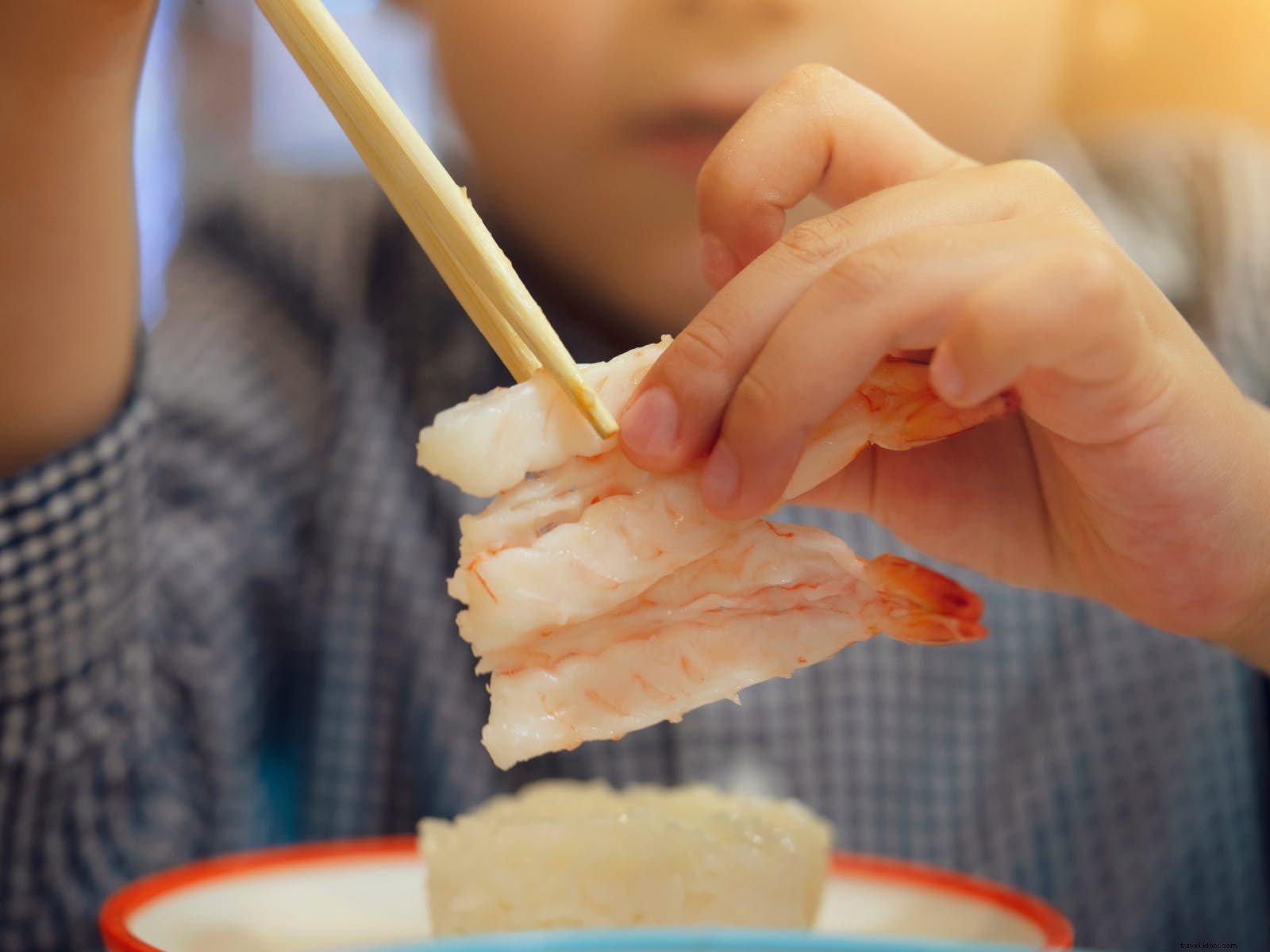 Pequeñas papilas gustativas en gira:10 experiencias gastronómicas que los niños adorarán 