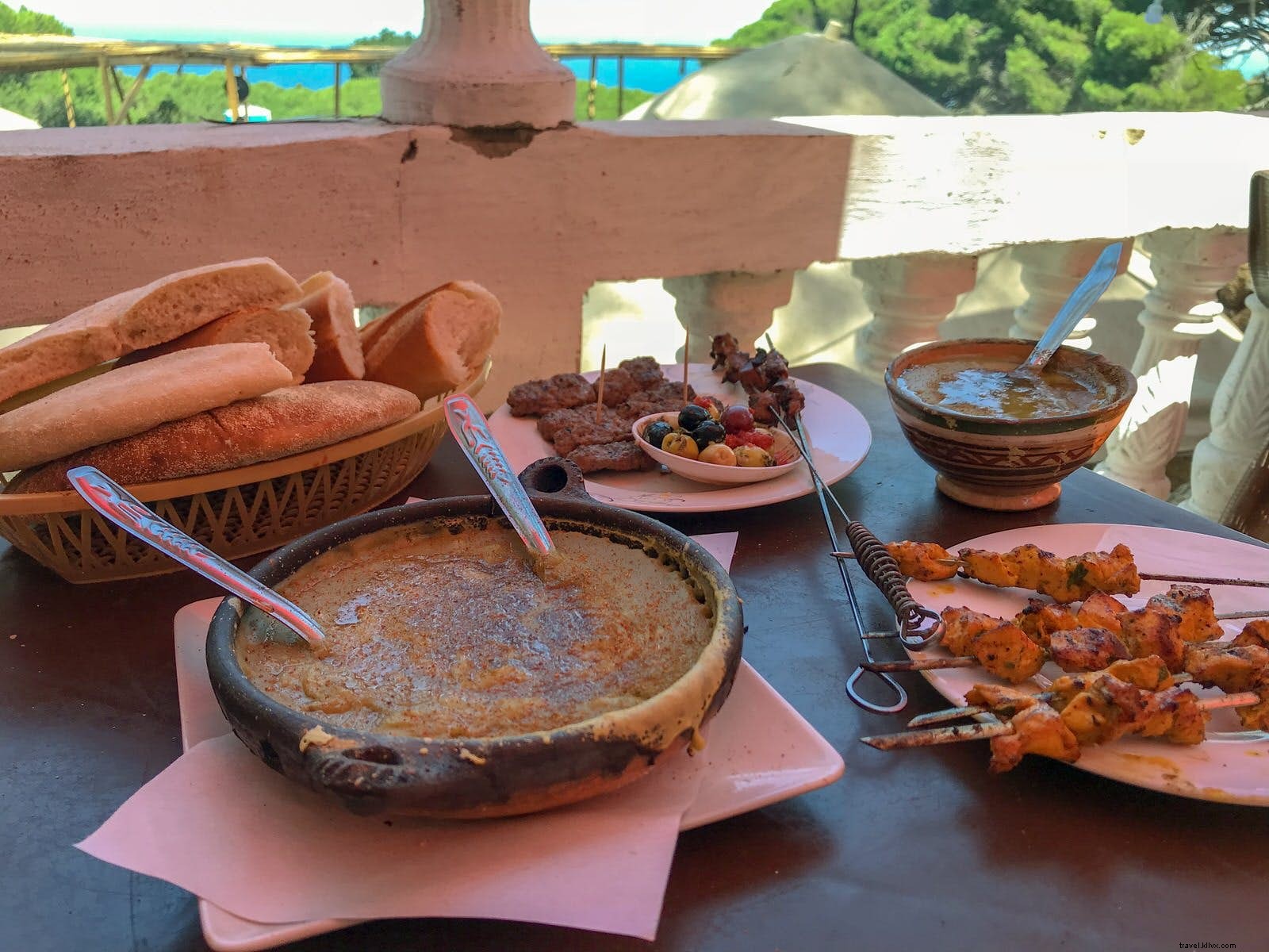 タンジールの地元の人のように食べる場所、 モロッコ 