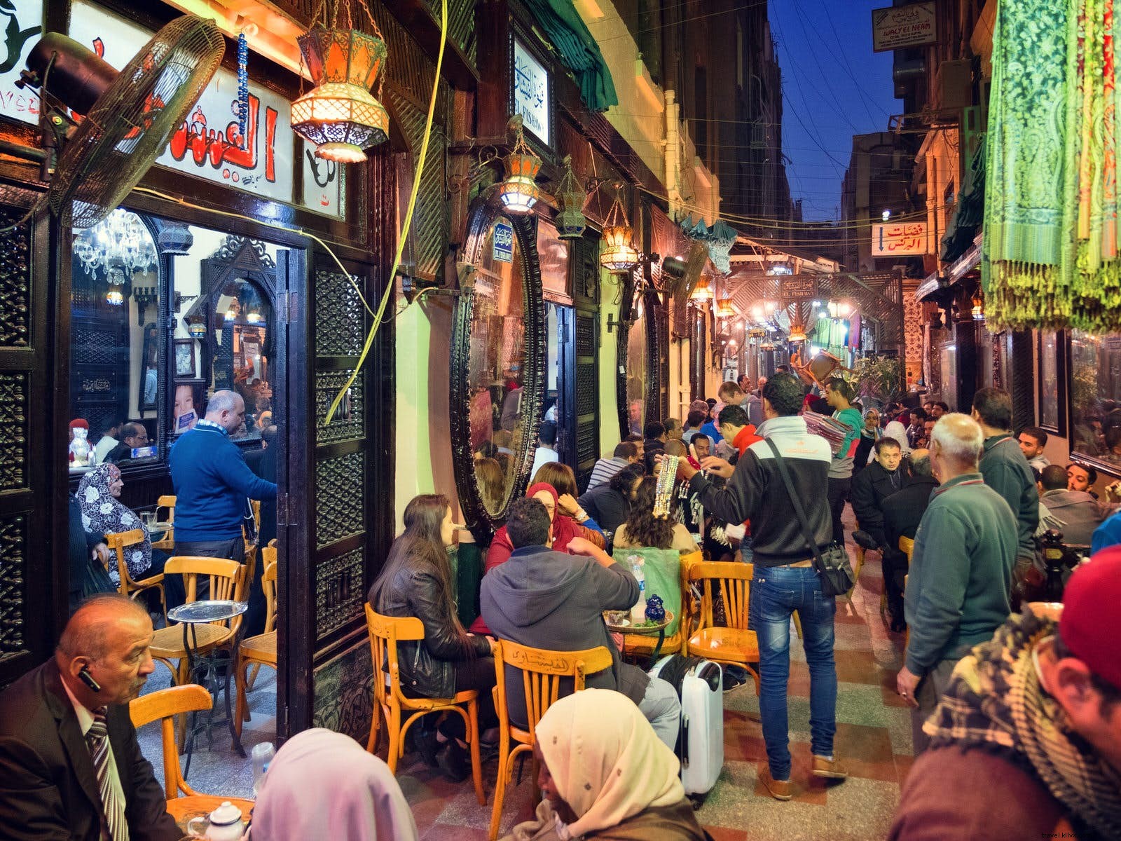 Tempat makan seperti penduduk lokal di Kairo 