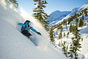 Musim dingin abadi:tempat bermain ski setiap bulan sepanjang tahun 