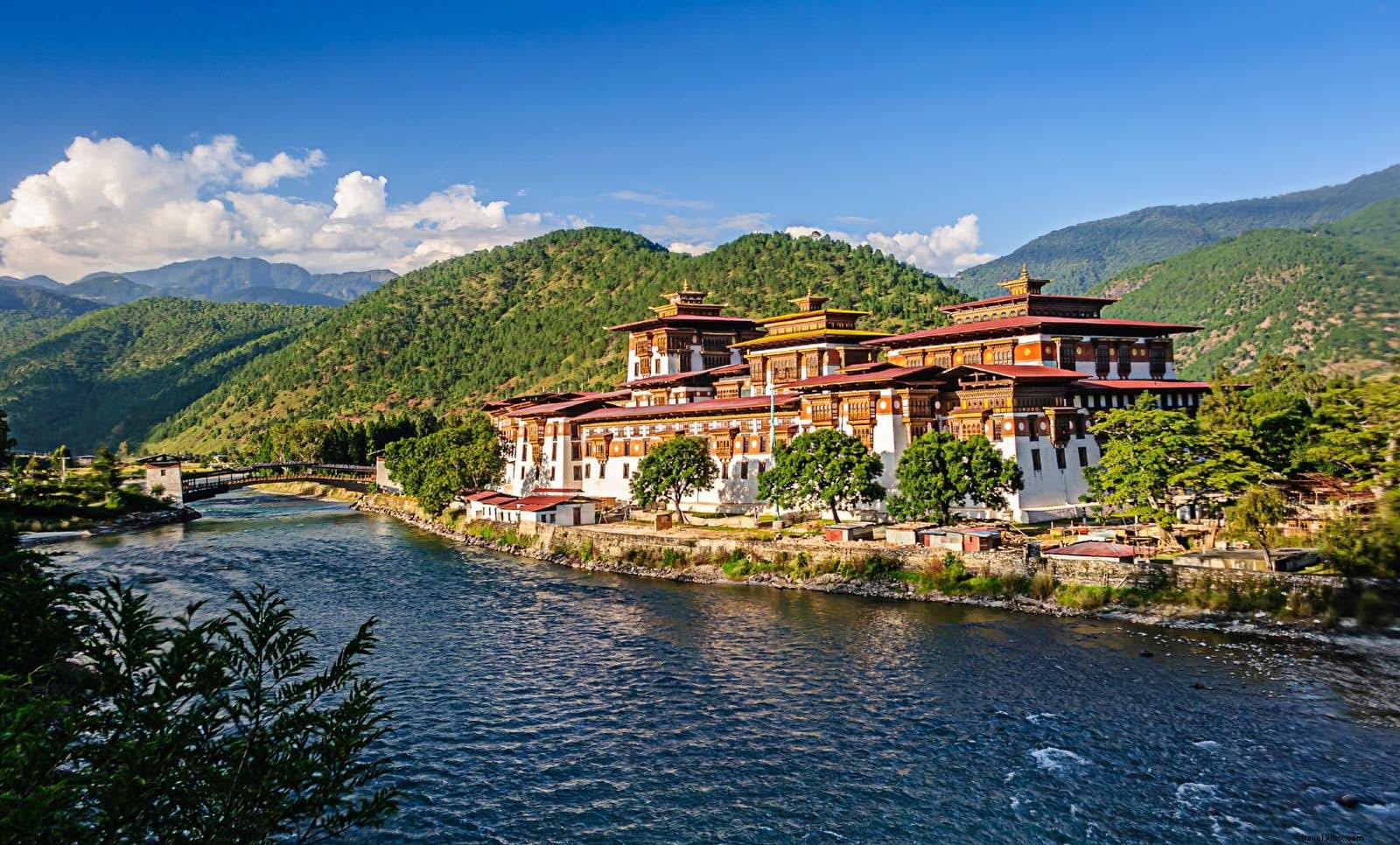 Cómo reservar un viaje a Bután:todo lo que necesita saber 
