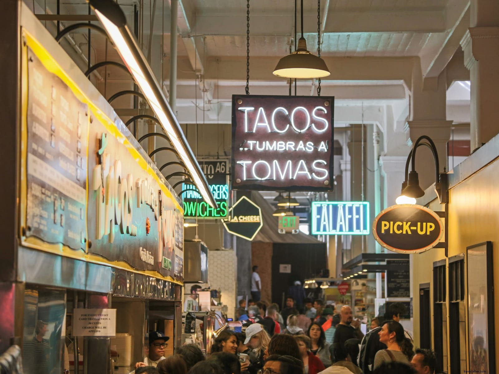 Más que comida de centro comercial:ocho fabulosos salones de comida de todo el mundo 