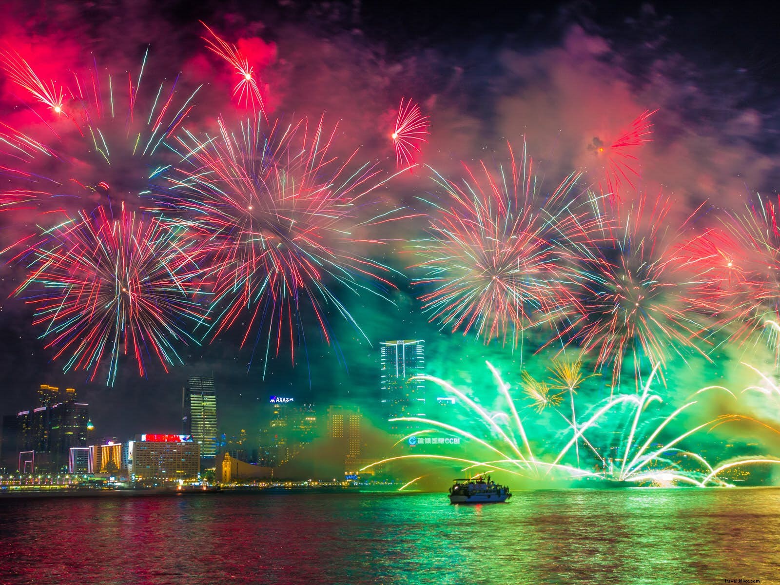 Cara merayakan Tahun Baru Imlek di Hong Kong 