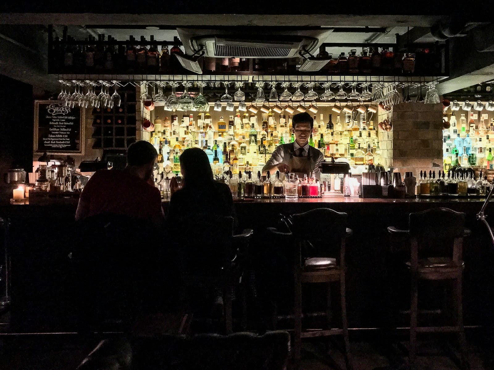 Os 10 melhores bares clandestinos de Hong Kong 