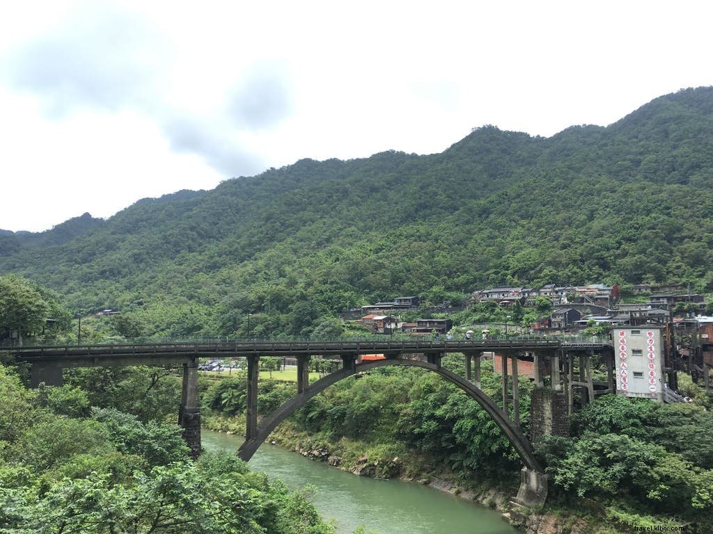 猴硯へようこそ：台湾の猴硯村 
