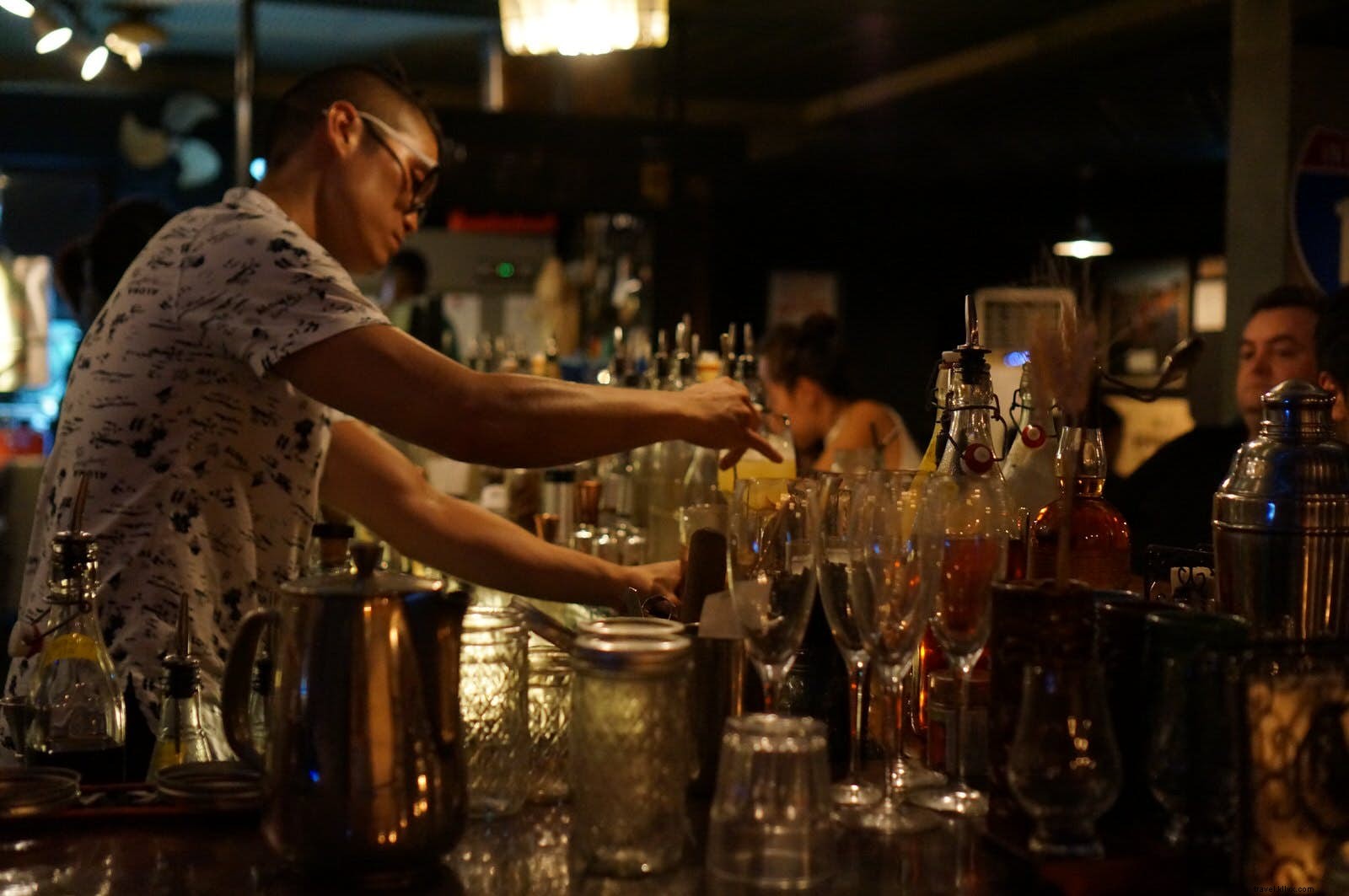A portas fechadas:10 dos bares clandestinos mais glamorosos de Seul 