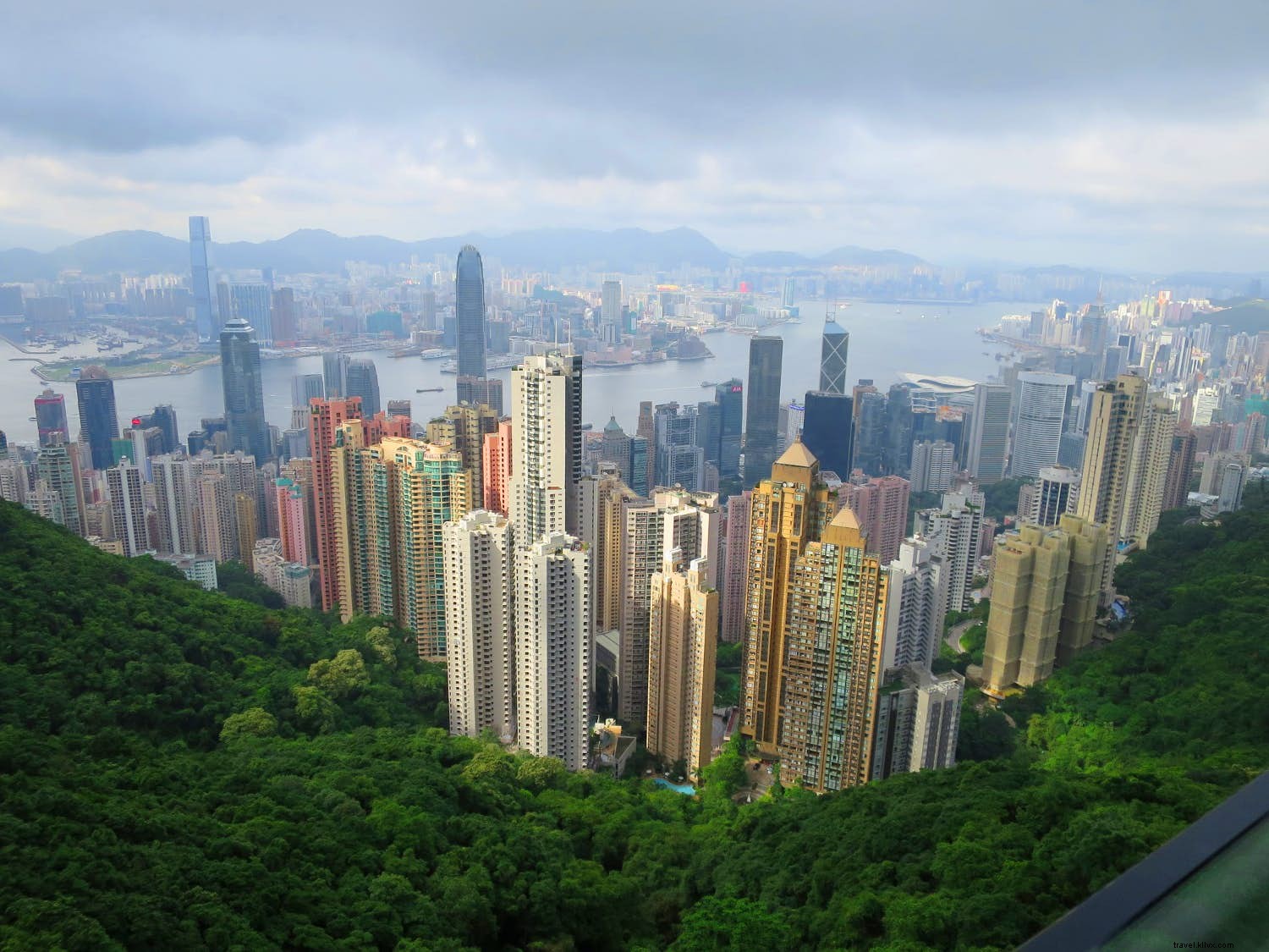 Pemandangan Hong Kong yang paling menakjubkan:tempat untuk melihat kota dari atas 