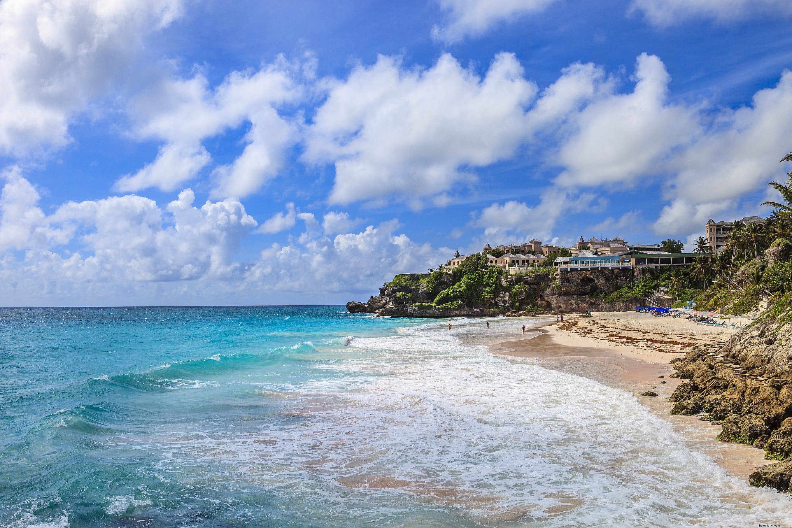 17 pantai teratas di Karibia 