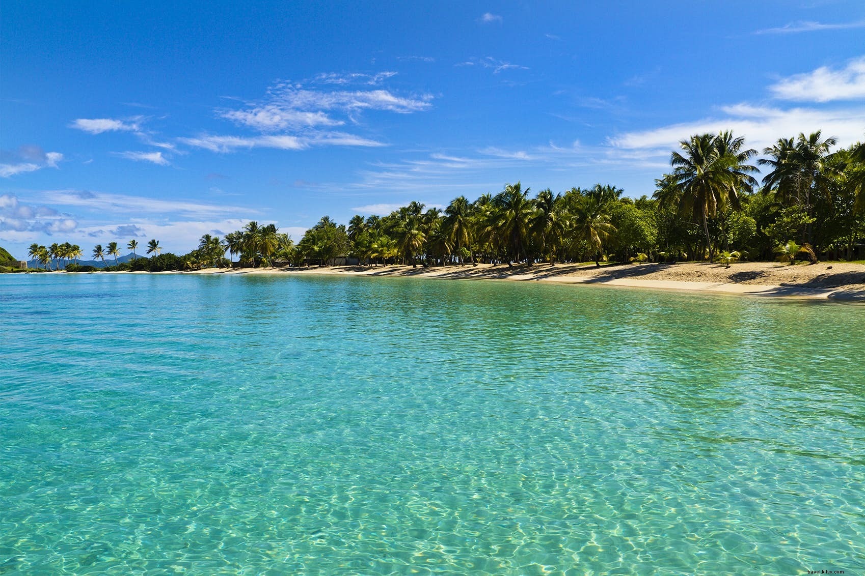 17 pantai teratas di Karibia 