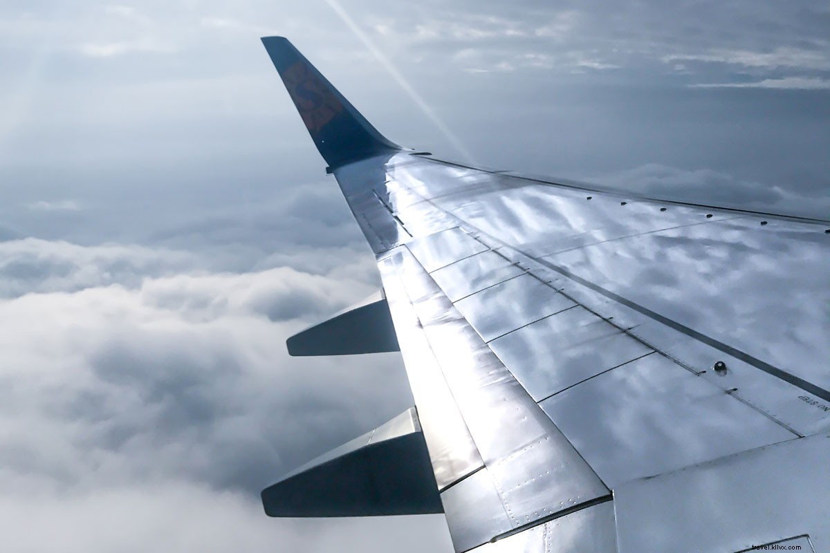 Jill Emmer:Buku Harian Foto, Pengaturan Jet dengan Sun Country Airlines 