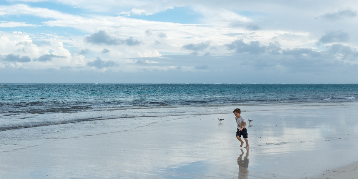 Wisata Keluarga:5 Tips Mengajak Anak ke Cancun 