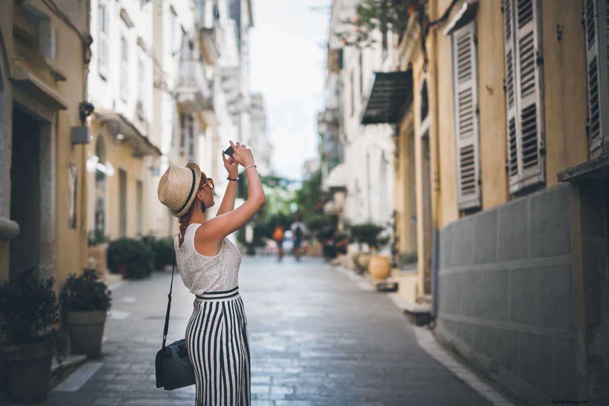 12 Tips untuk Mengambil Foto Perjalanan Lebih Baik di Ponsel Anda 