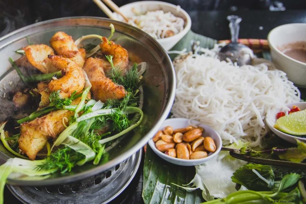 ベトナム料理の文化の中心地を探索する 