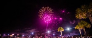 4 de julio Fuegos artificiales y eventos en The Beach 2021 