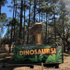 Uma exposição estrondosa:dinossauros nos jardins de Brookgreen 