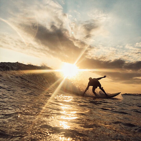 Venha para a Espanha e pratique surf amigo do ambiente 