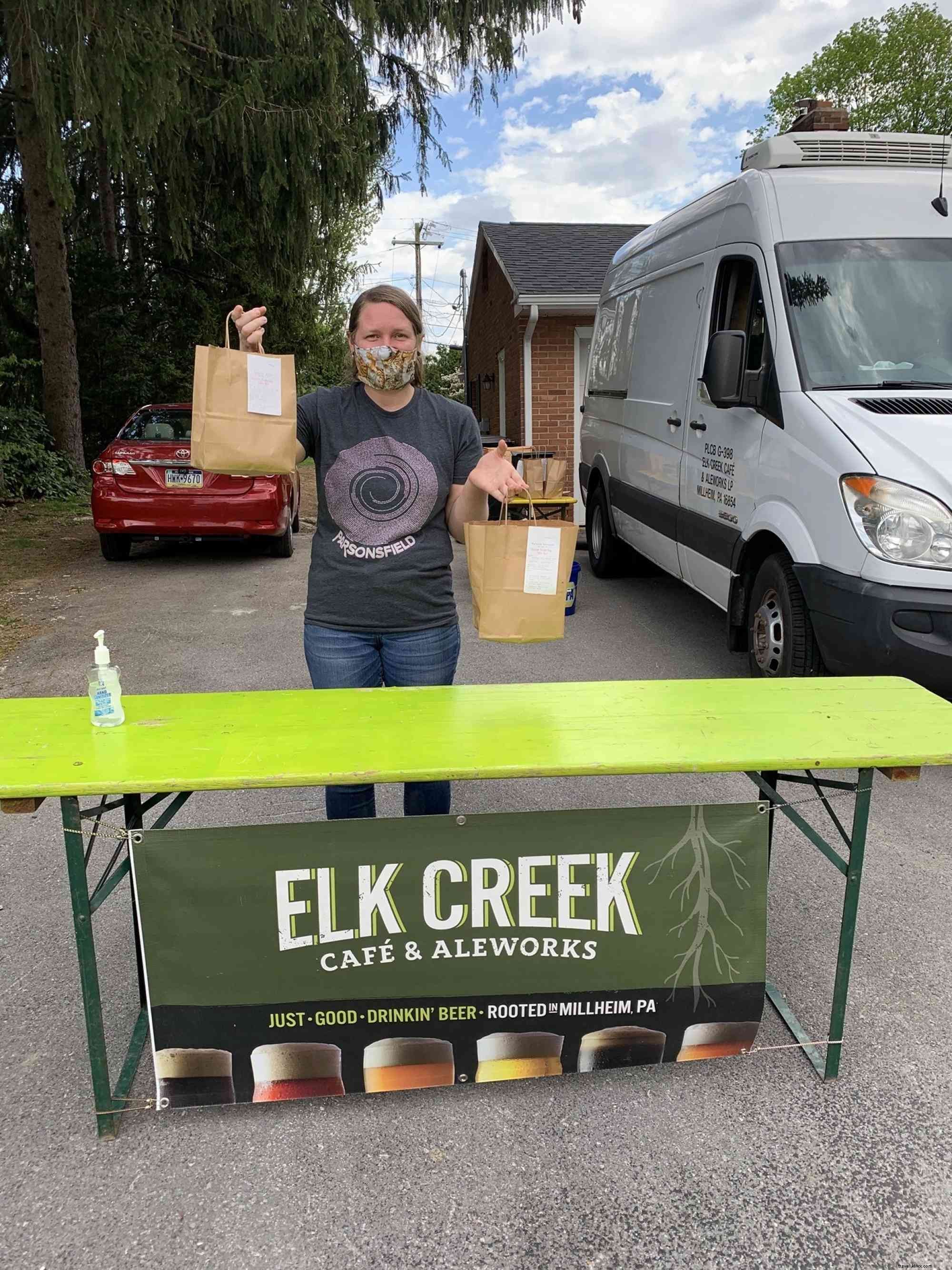 lk Creek Café fa perno per vendere birre e cibo da più sedi 