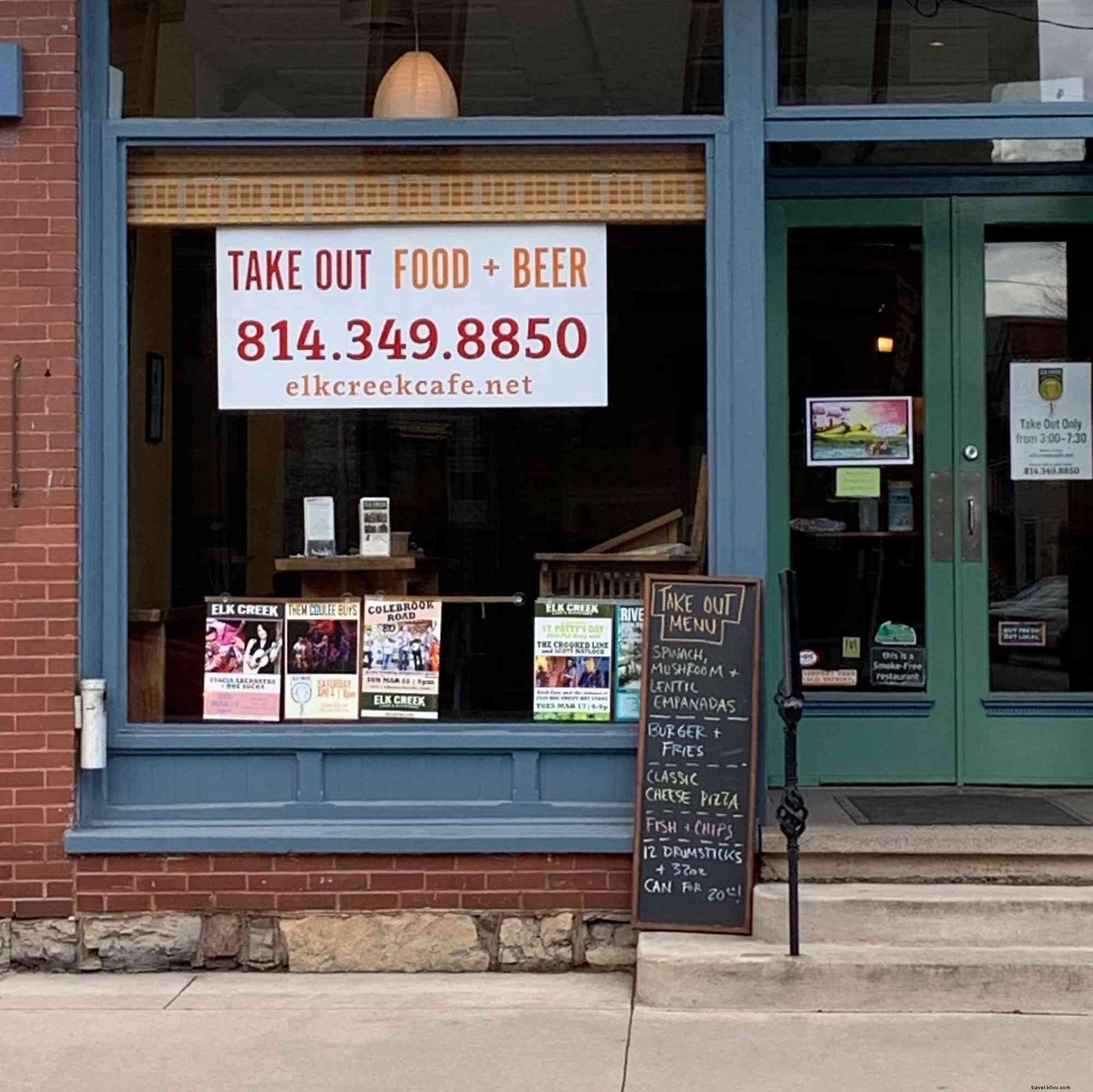 O lk Creek Café vende cervejas e alimentos em vários locais 