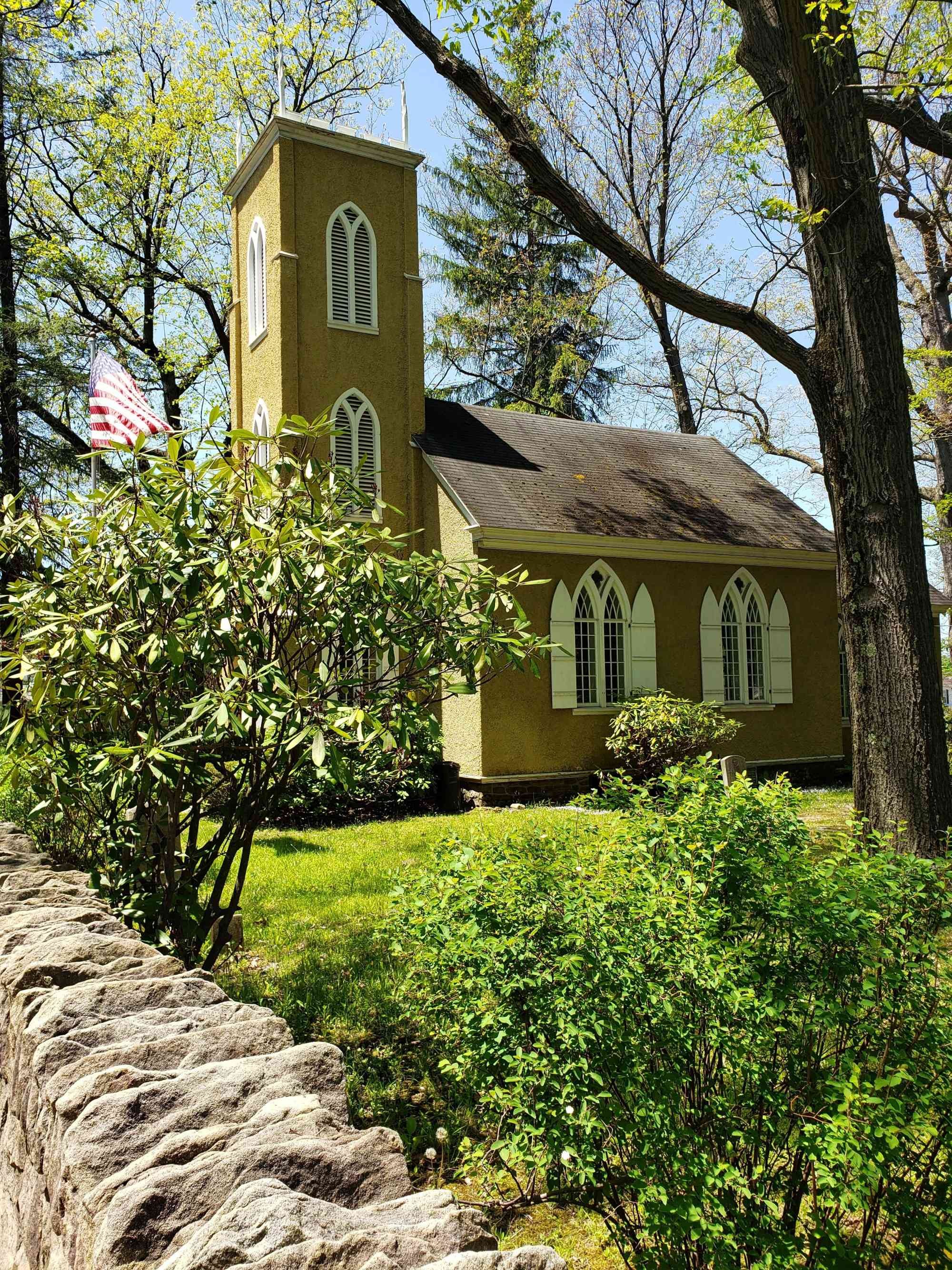 A inspiração da igreja histórica abunda em Happy Valley 