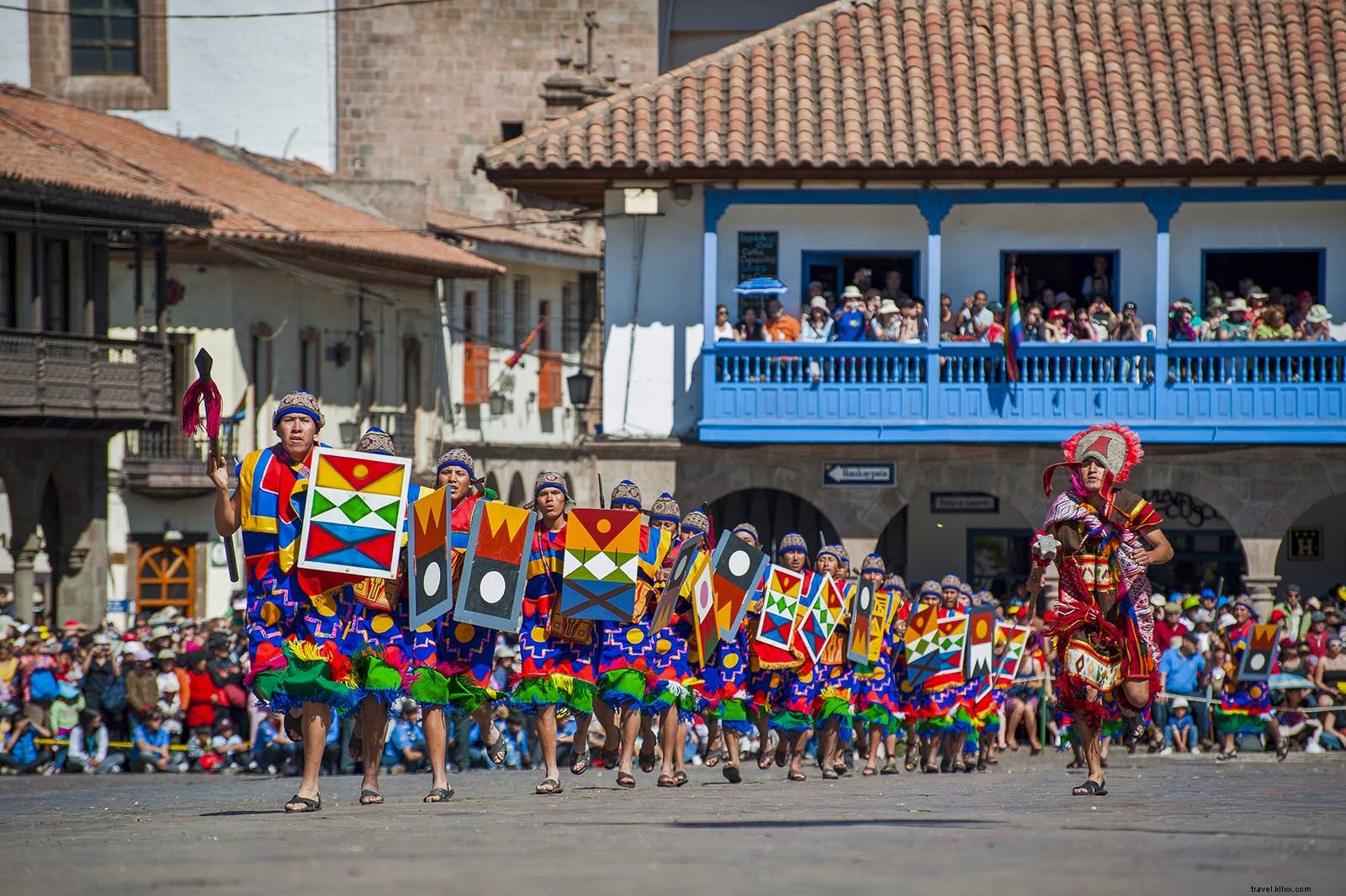 インティライミ：南アメリカのインカ至点のお祝い 