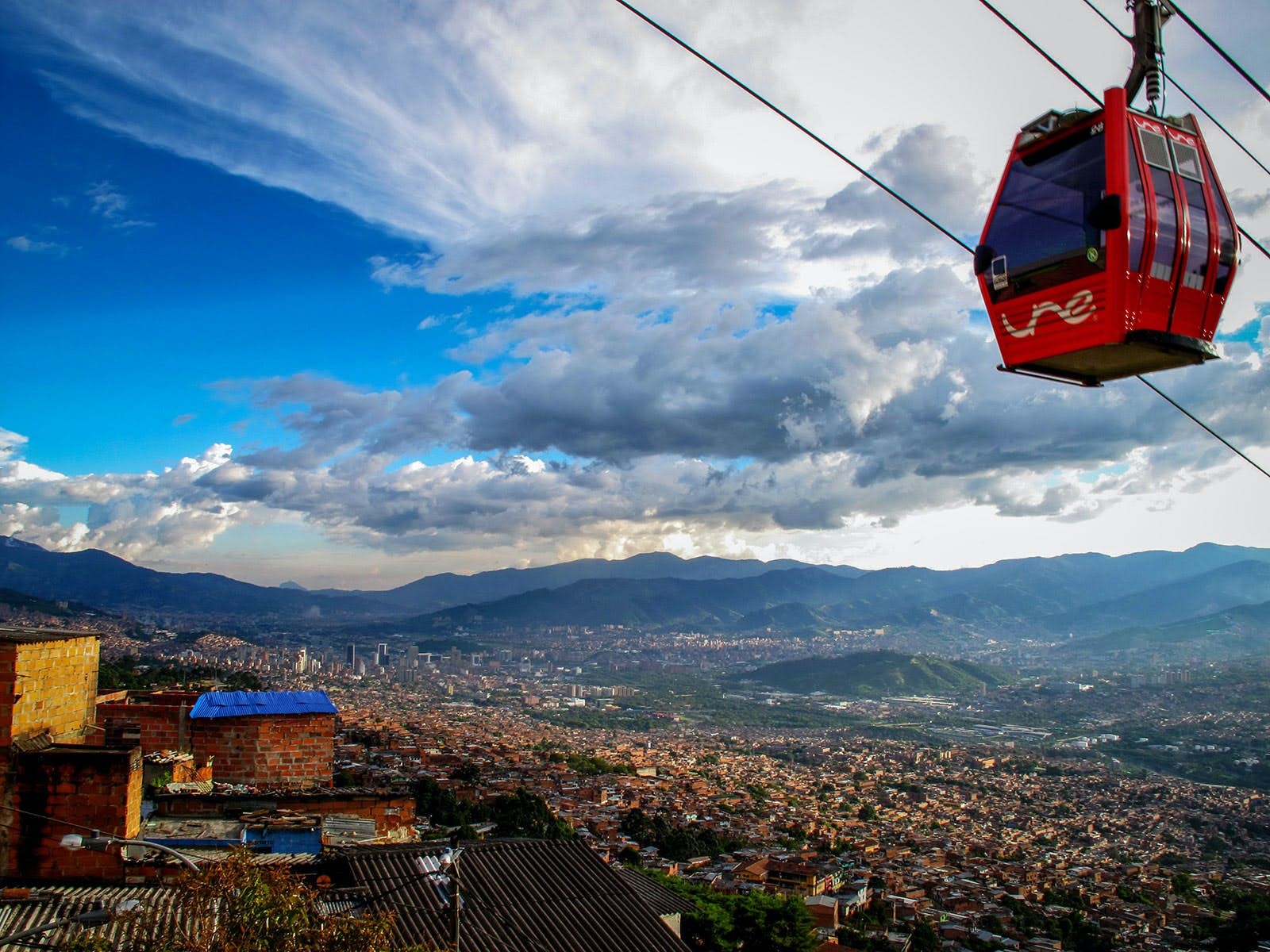 Cinco razões para visitar Medellín agora 