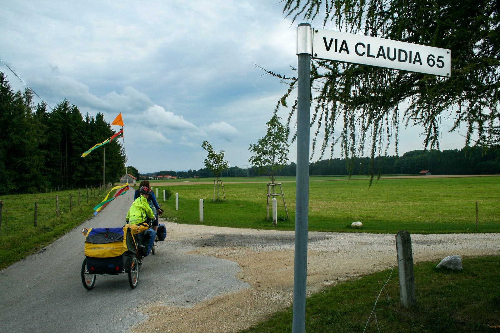 Kisah Bikepacker:cara melihat dunia dari pelana 