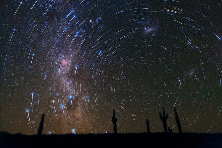 Olhos estrelados no deserto do Atacama, no Chile 