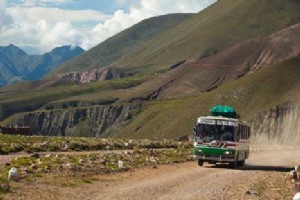 バスでアルゼンチンとチリを探索 