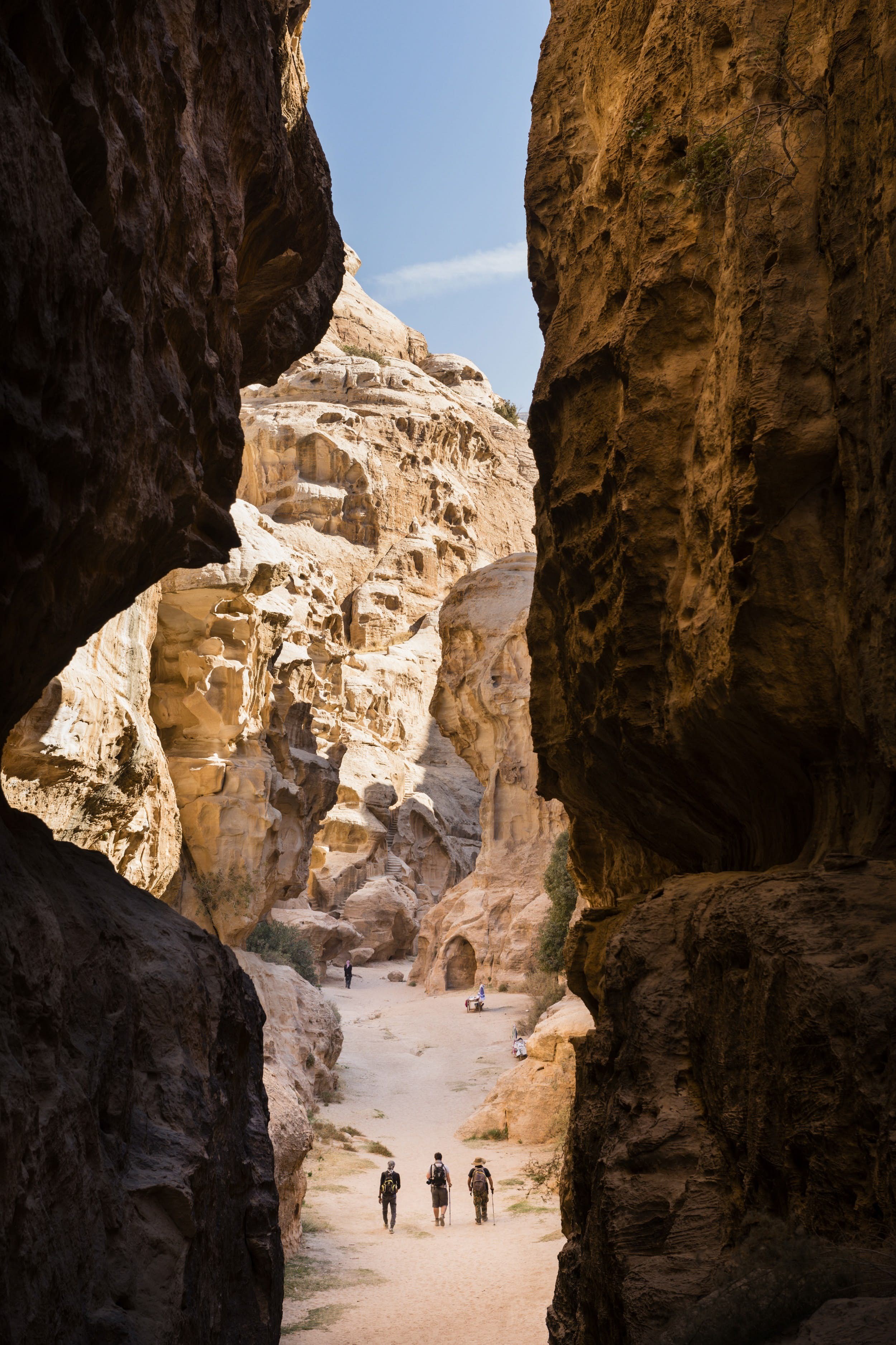 Caminhada, canyoning, escalada e mais:encontrando aventura no Oriente Médio 