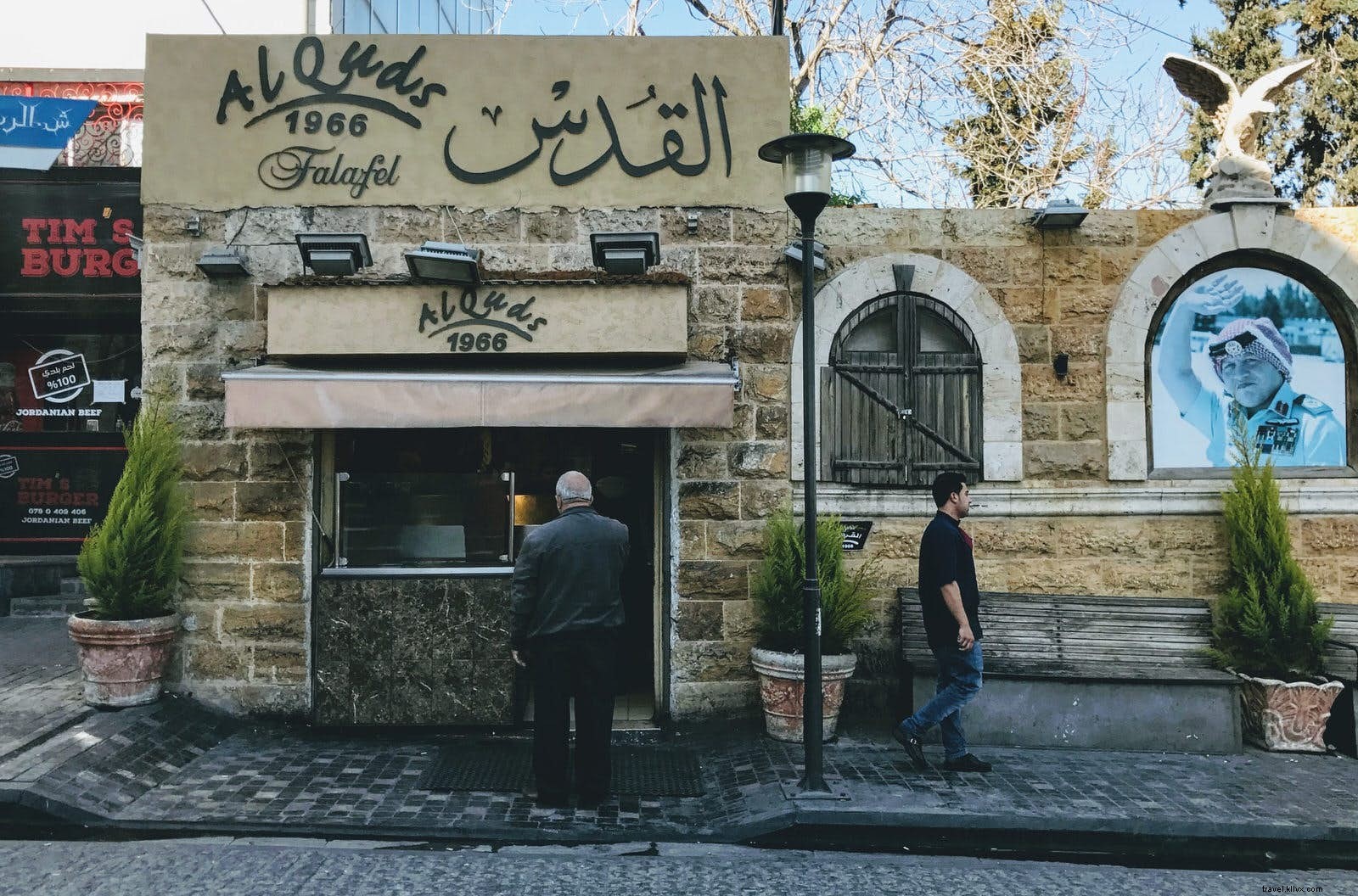 Taste of Rainbow Street :une promenade le long de la célèbre route d Amman 