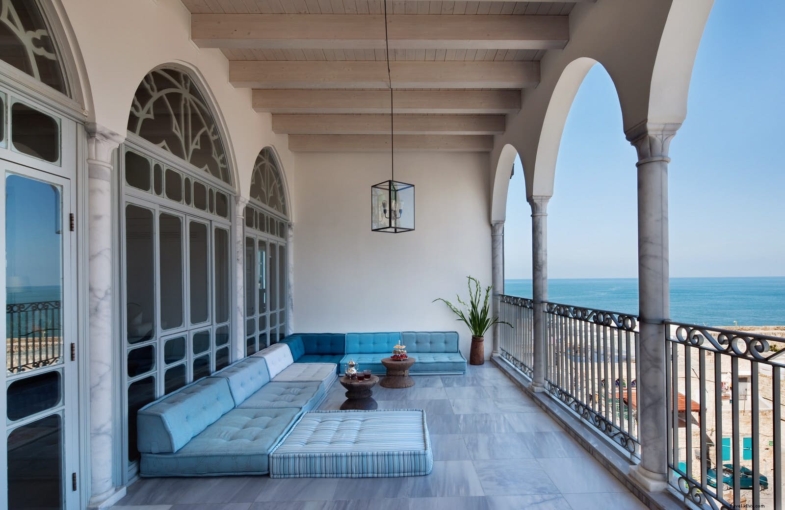 名高い過去を持つ再利用されたイスラエルとパレスチナのホテル 