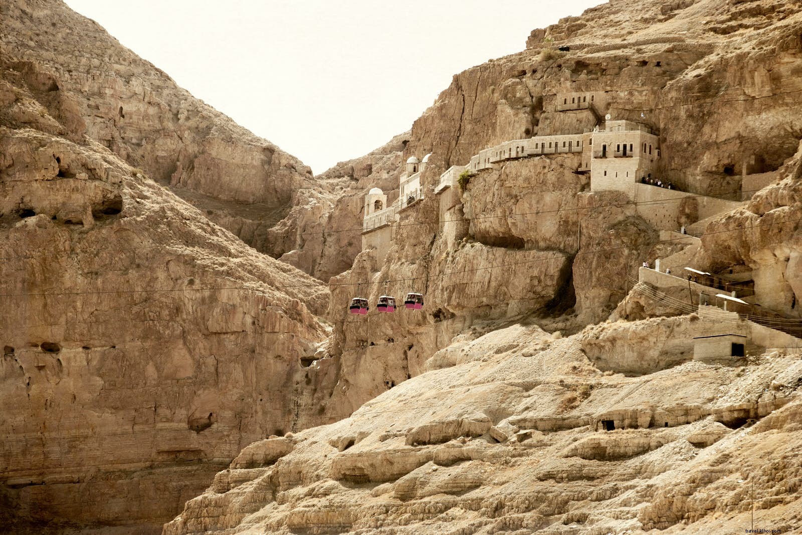 ヨルダン川西岸でリラックスできる10の本格的な場所 