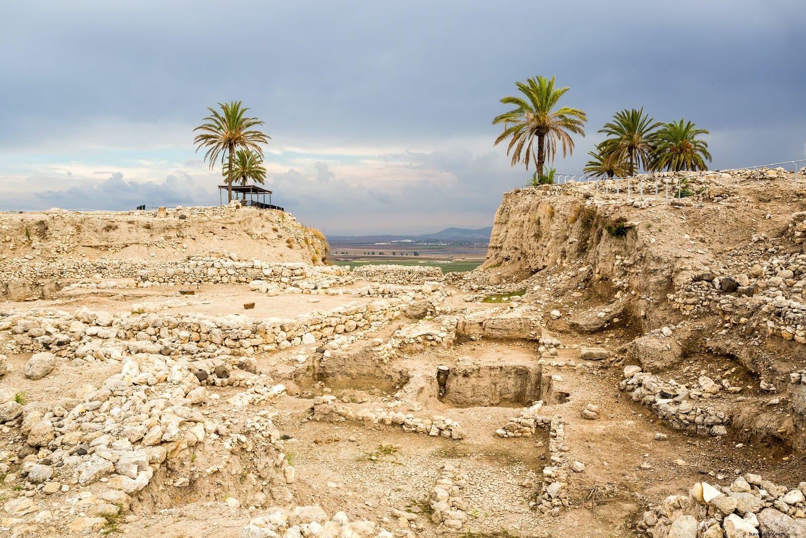 En attendant l apocalypse à Megiddo, Israël 