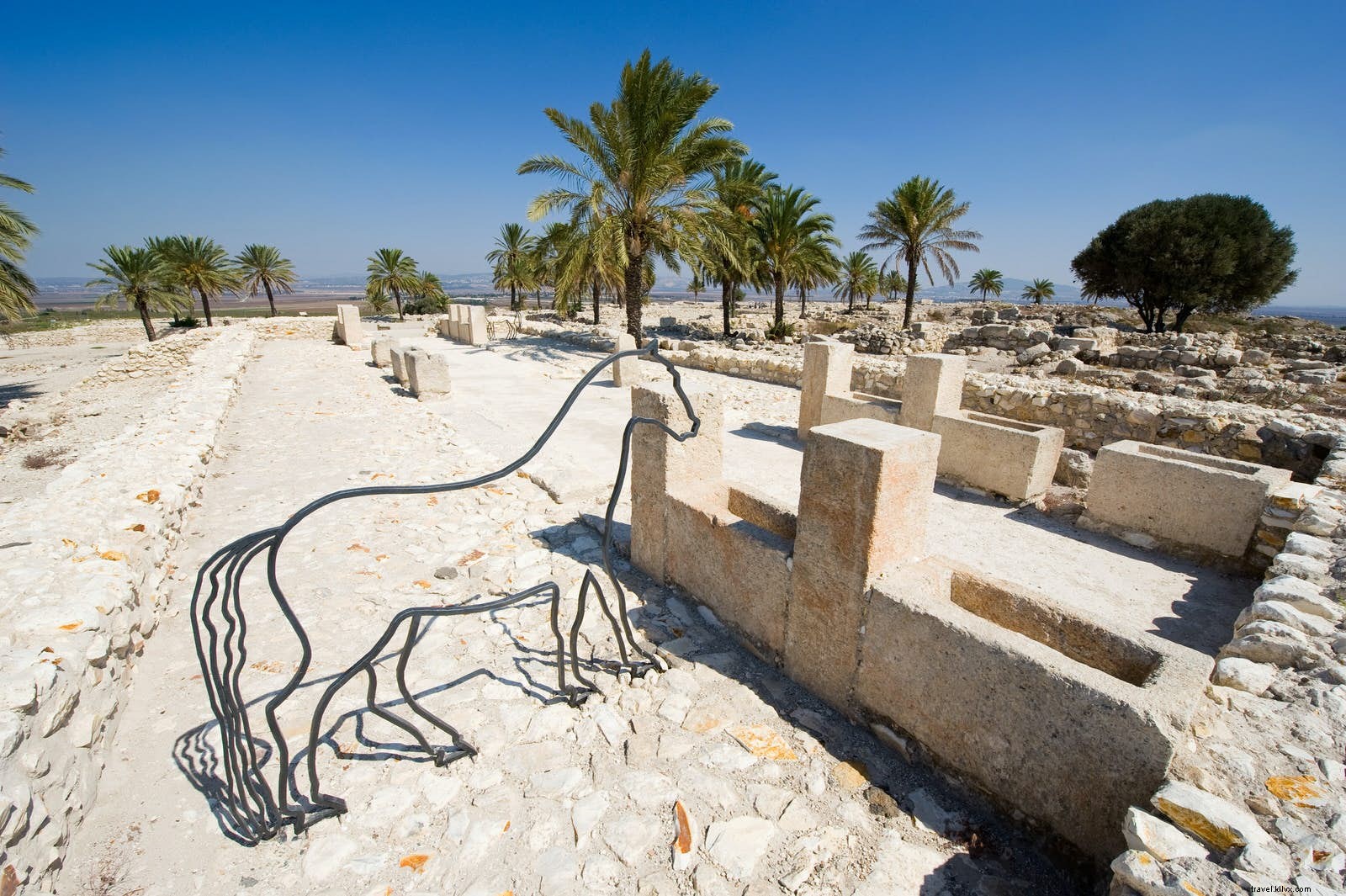Menunggu kiamat di Megiddo, Israel 