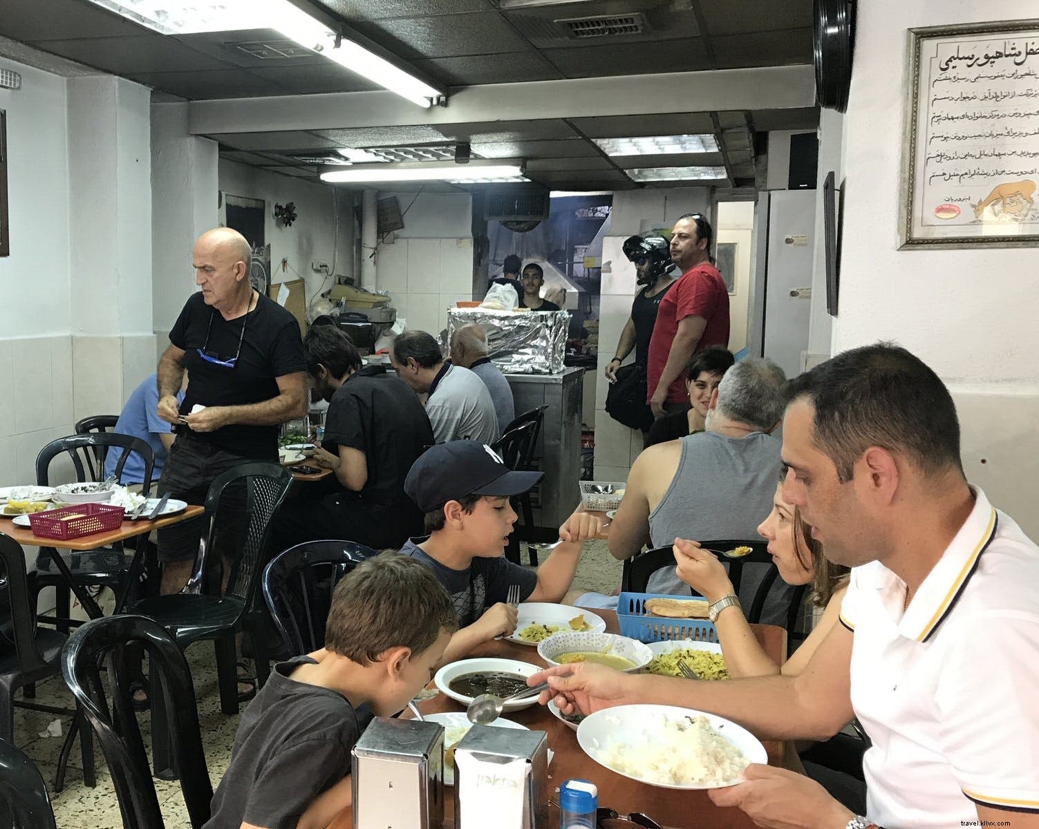Mercado à mesa:pontos de visita obrigatória dentro e ao redor dos mercados de Tel Aviv 
