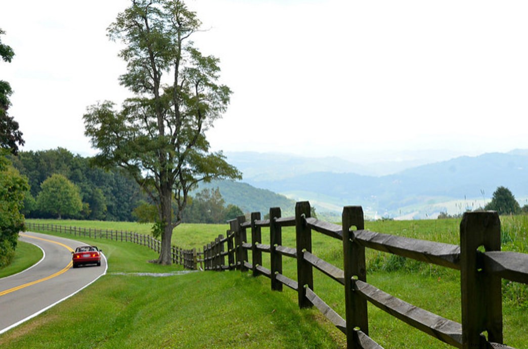 Le 12 migliori strade panoramiche dei parchi statali della Virginia 