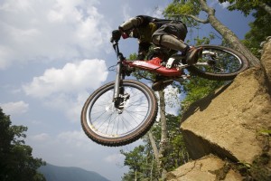 Trilhas para mountain bike na Comunidade 